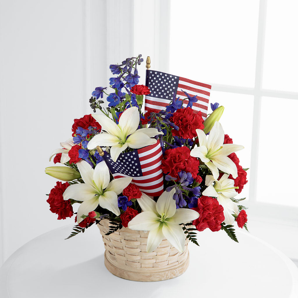 American Glory Bouquet – THE LADYBUG FLORAL & GIFTS, Berlin WI