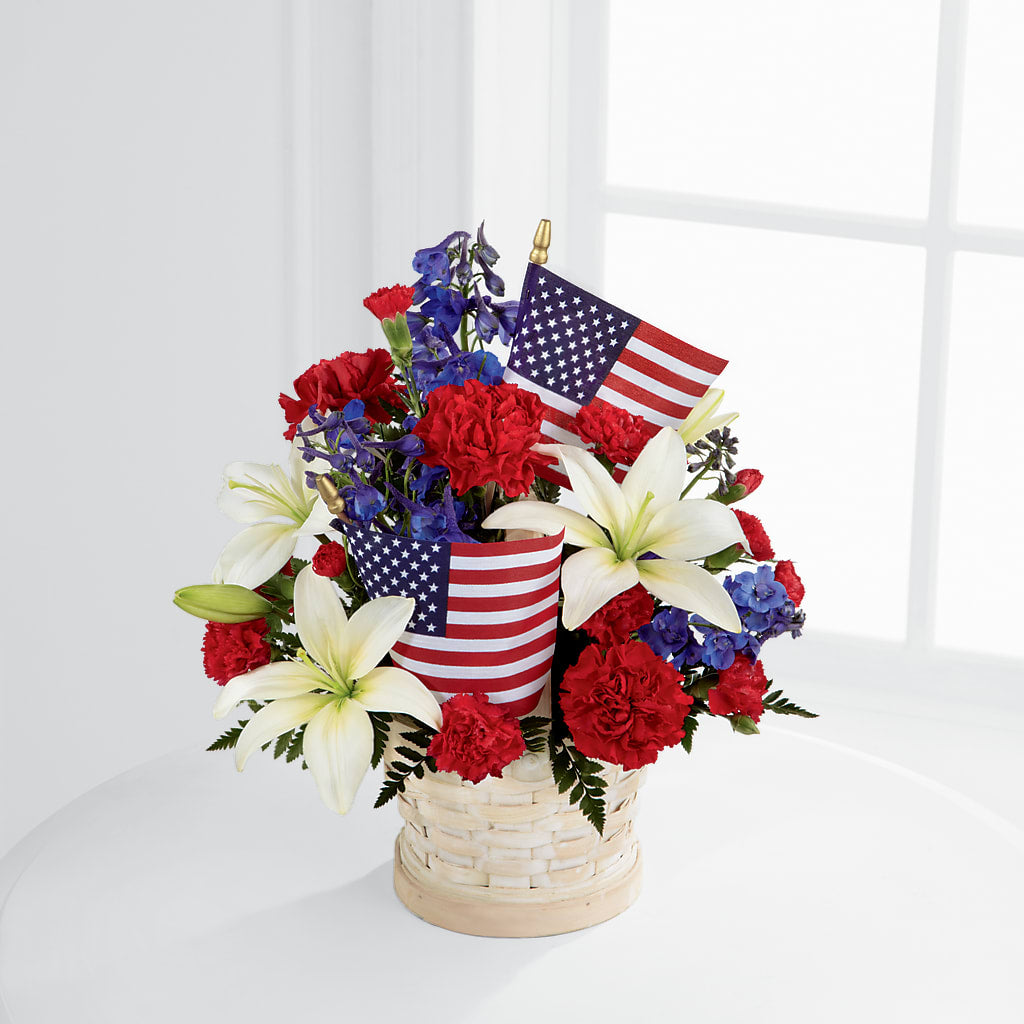 American Glory Bouquet – THE LADYBUG FLORAL & GIFTS, Berlin WI