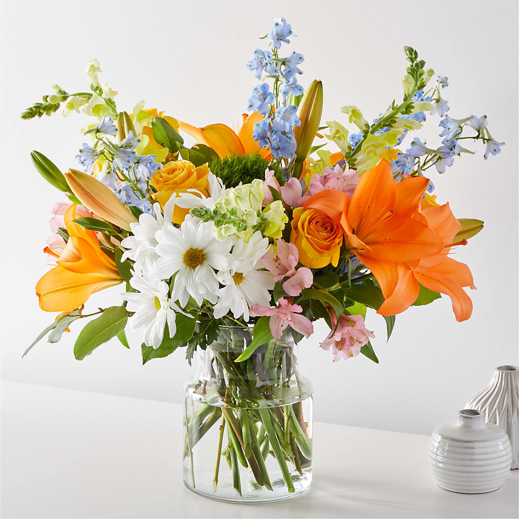 Sun Salutation Bouquet – THE LADYBUG FLORAL & GIFTS, Berlin WI