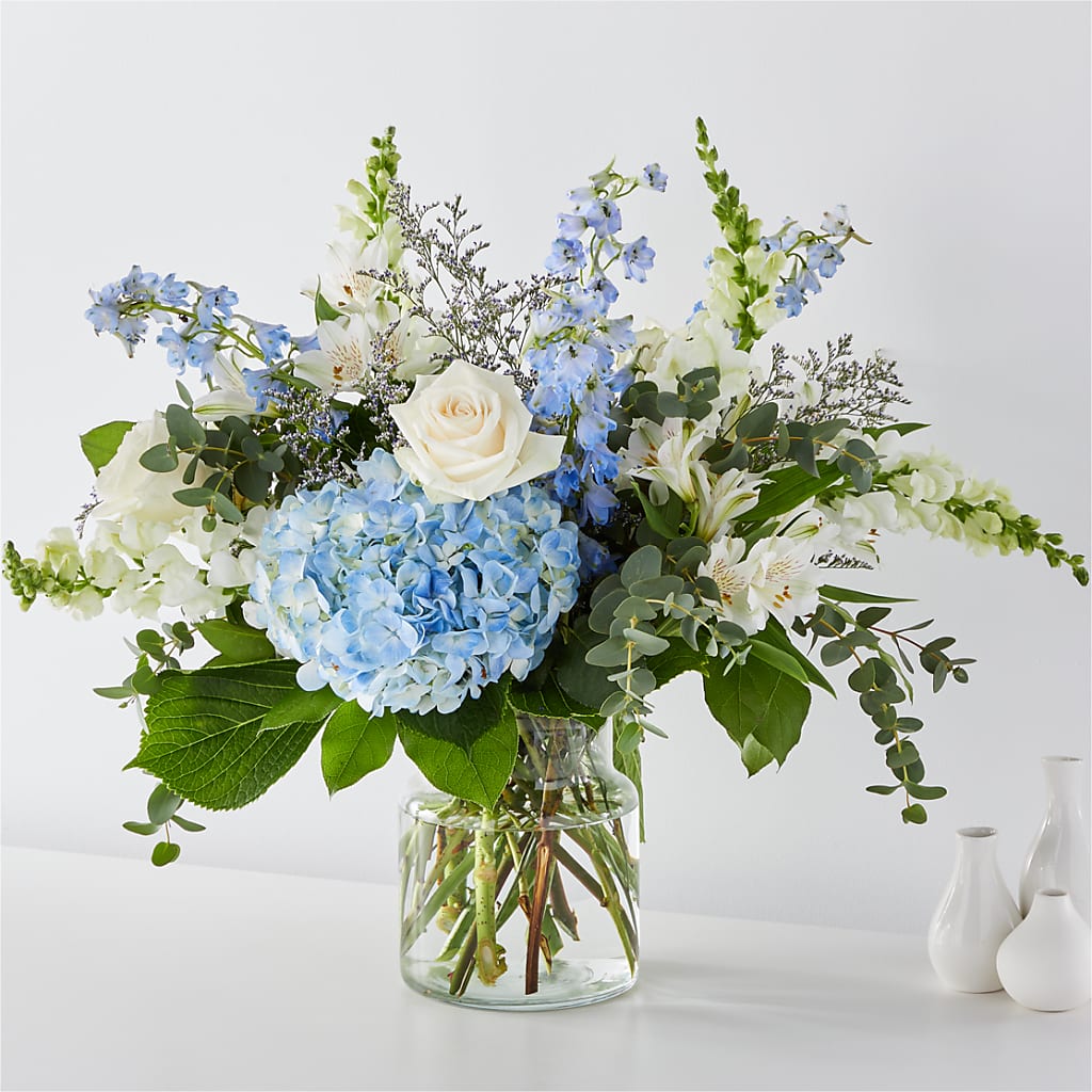 Coastal Blossom Bouquet – THE LADYBUG FLORAL & GIFTS, Berlin WI
