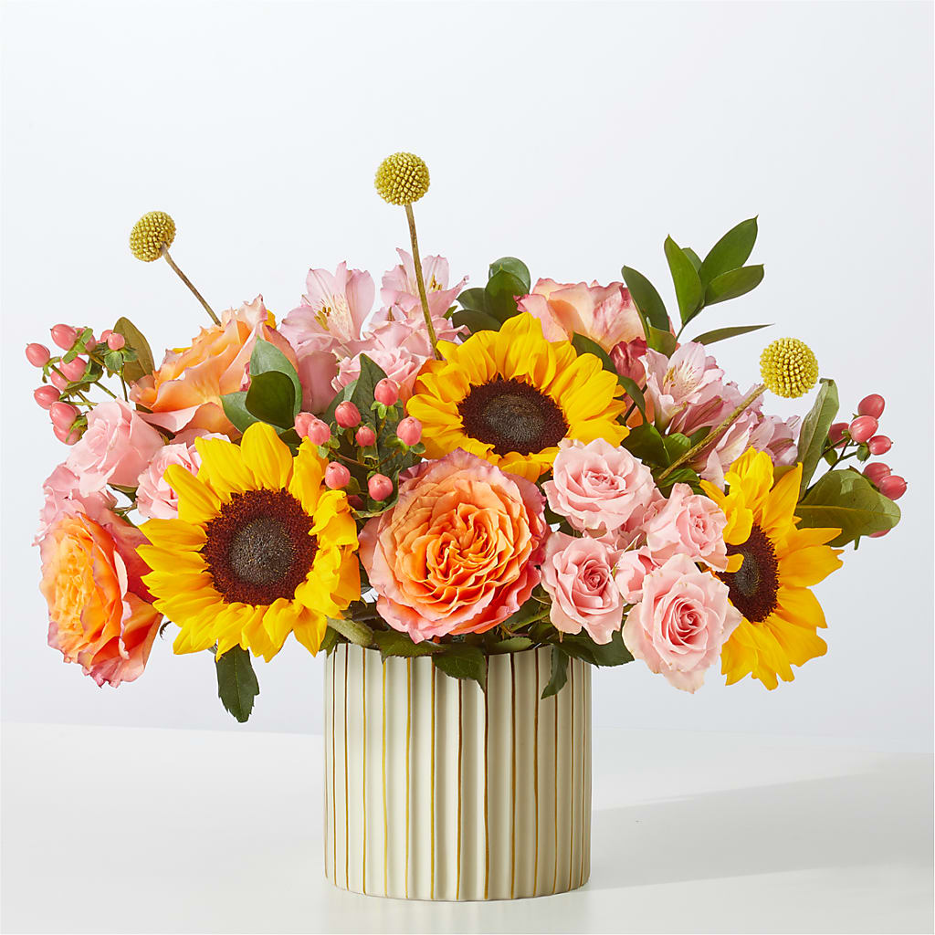 Sun's Out Bouquet – THE LADYBUG FLORAL & GIFTS, Berlin WI