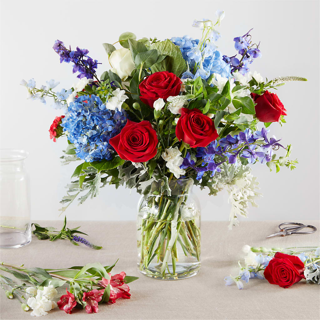 Star Spangled - A Florist Original – THE LADYBUG FLORAL & GIFTS, Berlin WI