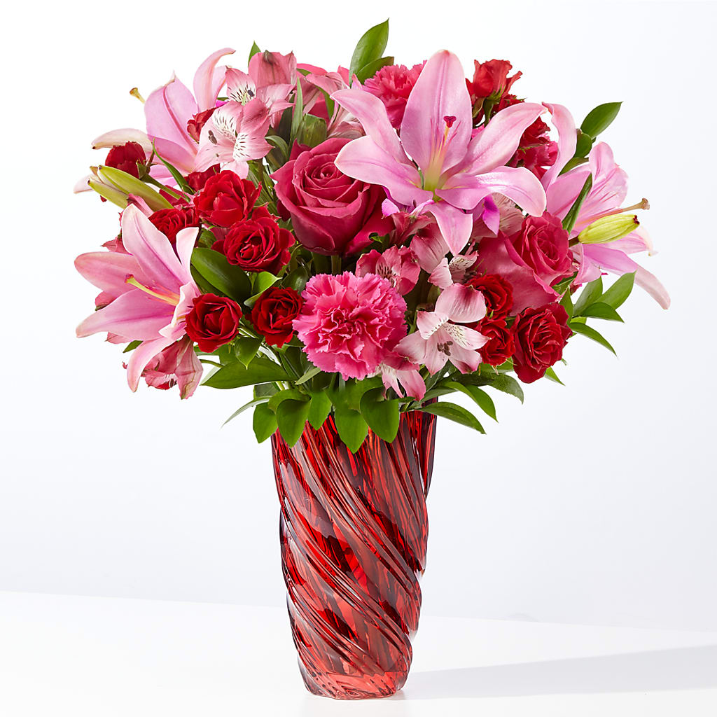 In Love Bouquet with Luxe Swirl Vase – THE LADYBUG FLORAL & GIFTS, Berlin WI