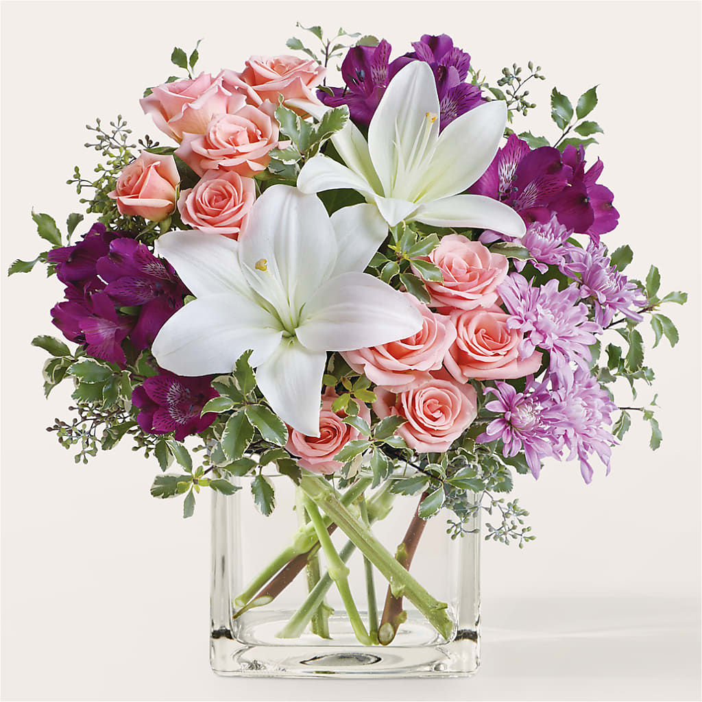 Mani Pedi Bouquet – THE LADYBUG FLORAL & GIFTS, Berlin WI