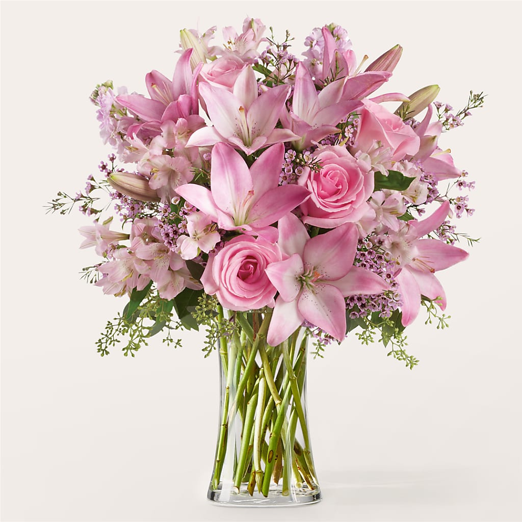 Gentle Gesture Bouquet – THE LADYBUG FLORAL & GIFTS, Berlin WI