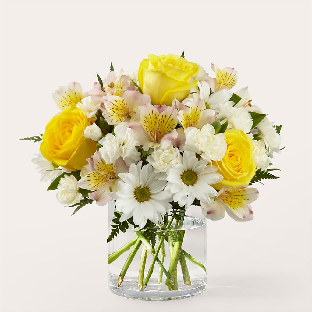 Gleeful Bouquet – THE LADYBUG FLORAL & GIFTS, Berlin WI
