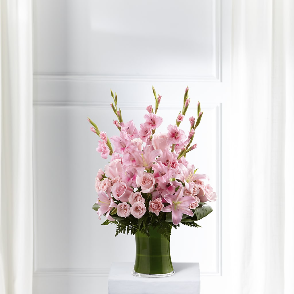 Lovely Tribute Bouquet – THE LADYBUG FLORAL & GIFTS, Berlin WI