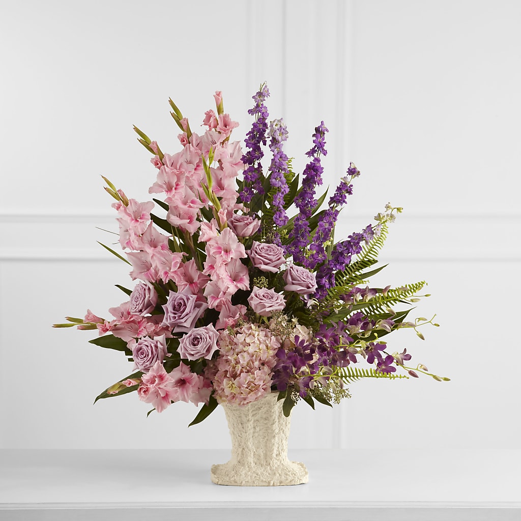 Flowing Garden Arrangement – THE LADYBUG FLORAL & GIFTS, Berlin WI
