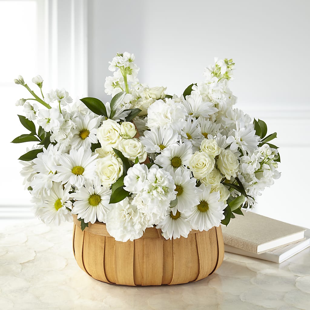 Graceful Garden Basket – THE LADYBUG FLORAL & GIFTS, Berlin WI