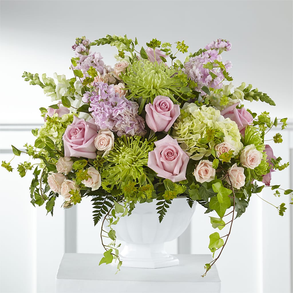 Radiant Embrace Arrangement – THE LADYBUG FLORAL & GIFTS, Berlin WI