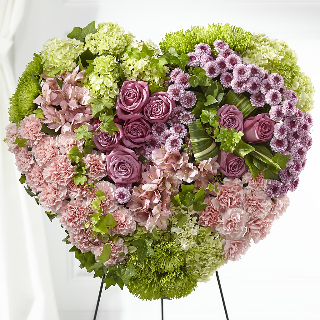 Heartwarming Standing Heart – THE LADYBUG FLORAL & GIFTS, Berlin WI
