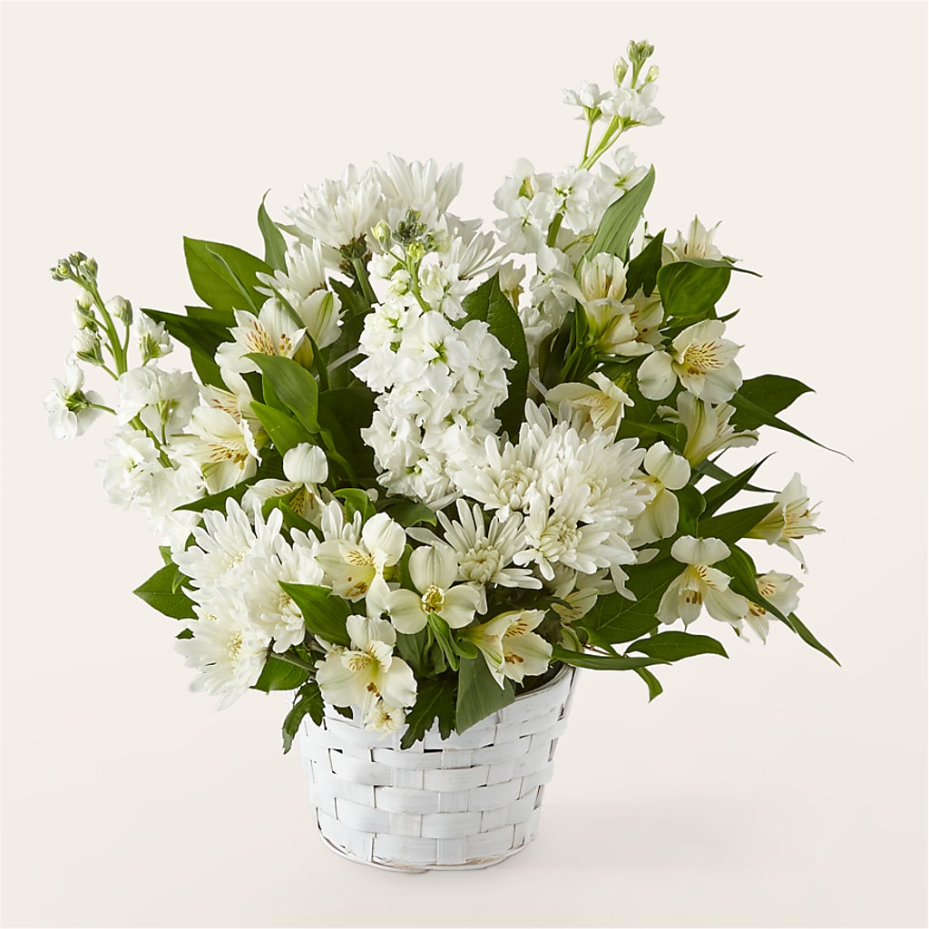 Eternal Affection Arrangement – THE LADYBUG FLORAL & GIFTS, Berlin WI