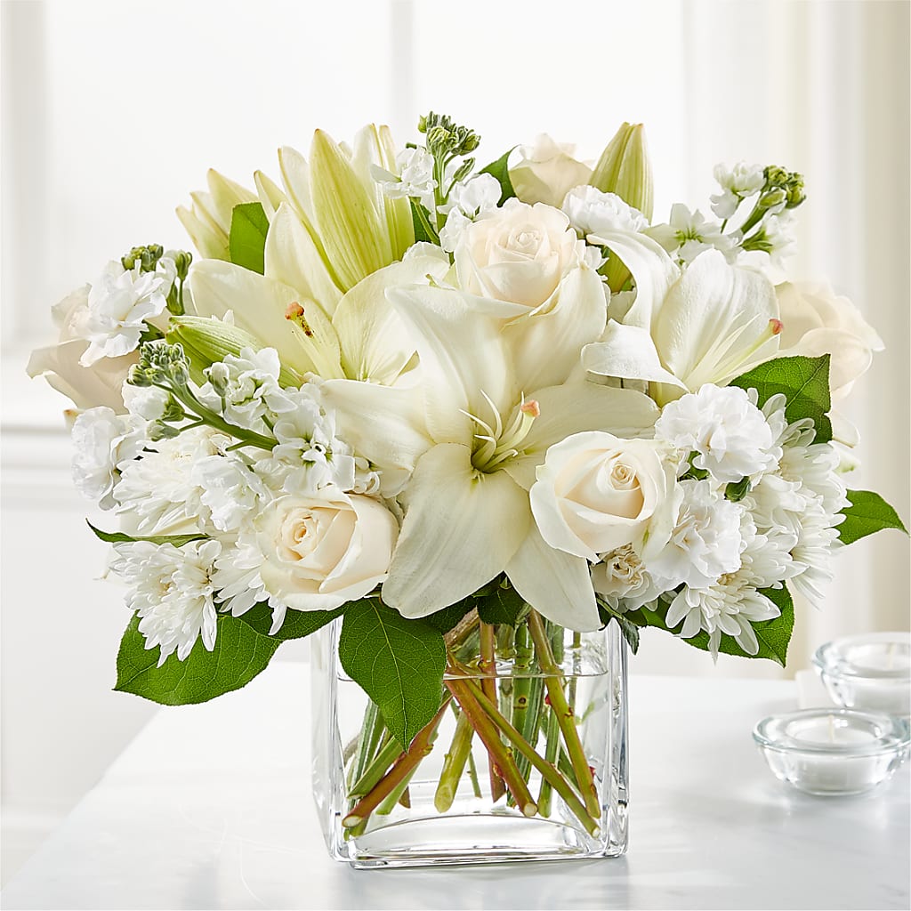Gentle Breeze Bouquet – THE LADYBUG FLORAL & GIFTS, Berlin WI