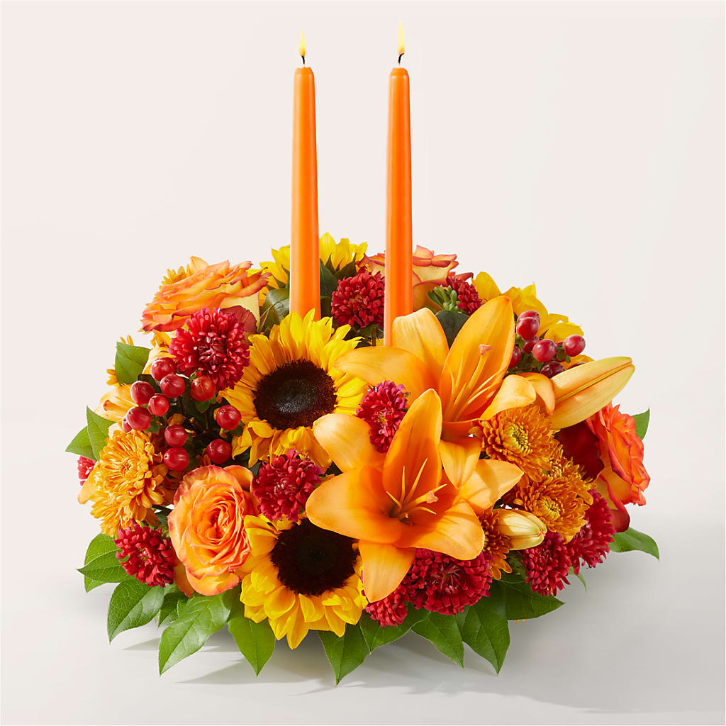 Grateful Centerpiece – THE LADYBUG FLORAL & GIFTS, Berlin WI