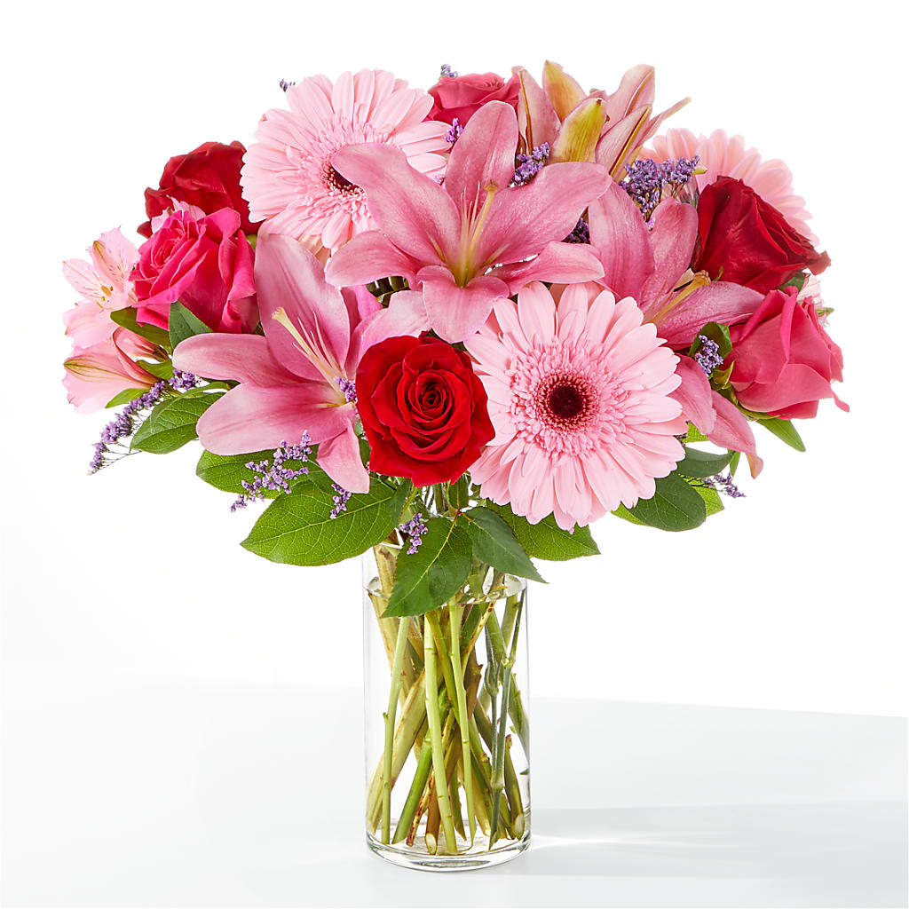 Lots of Love Bouquet – THE LADYBUG FLORAL & GIFTS, Berlin WI