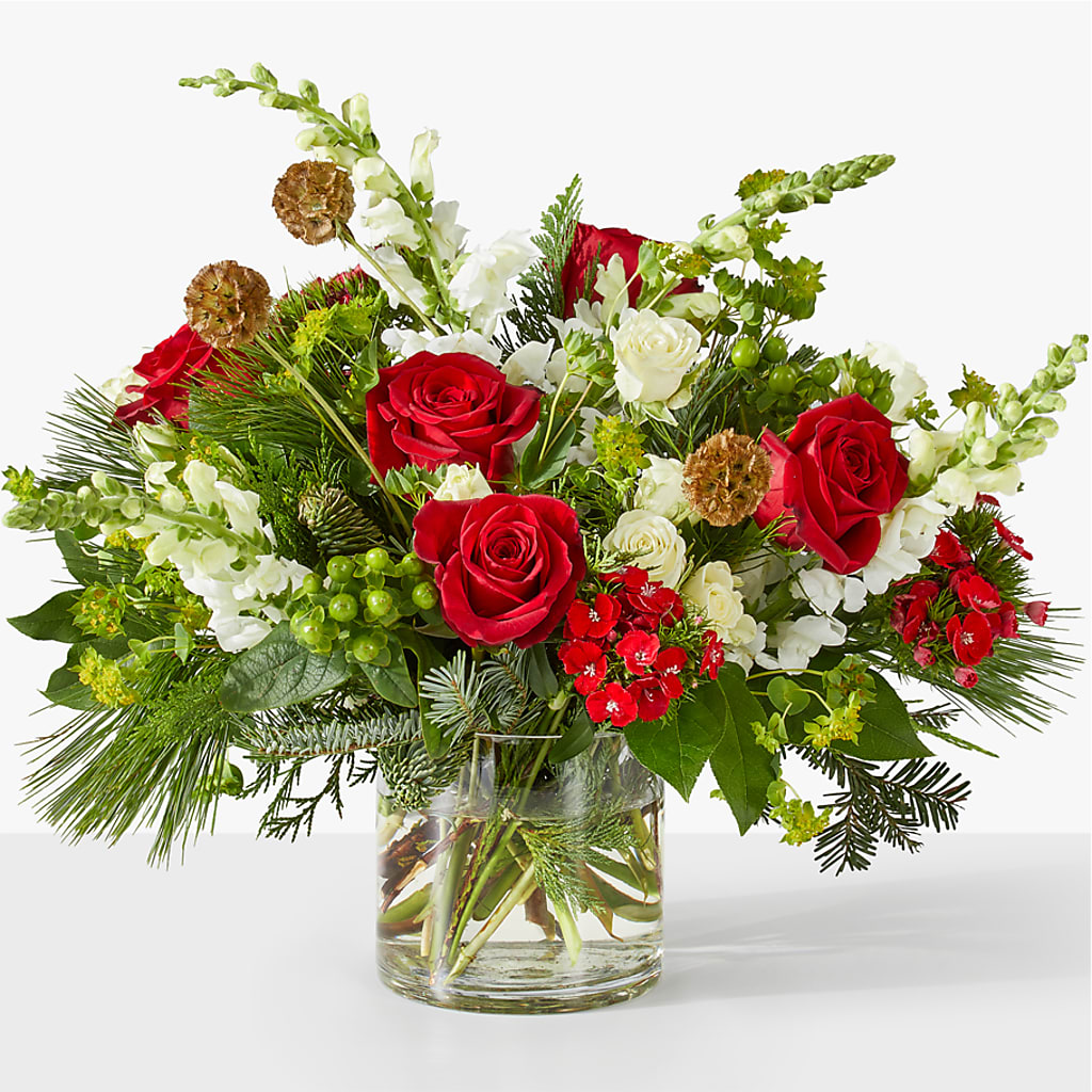 Deck the Halls Bouquet – THE LADYBUG FLORAL & GIFTS, Berlin WI