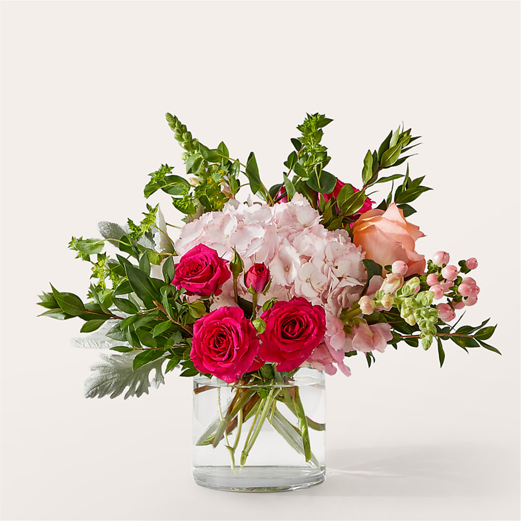 Glitz & Glam Bouquet – THE LADYBUG FLORAL & GIFTS, Berlin WI