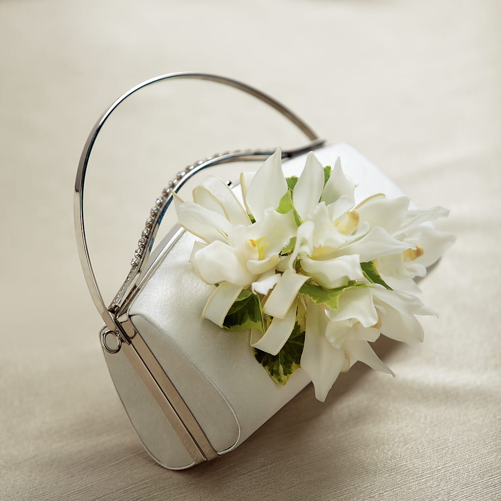 White Purse Decor – THE LADYBUG FLORAL & GIFTS, Berlin WI