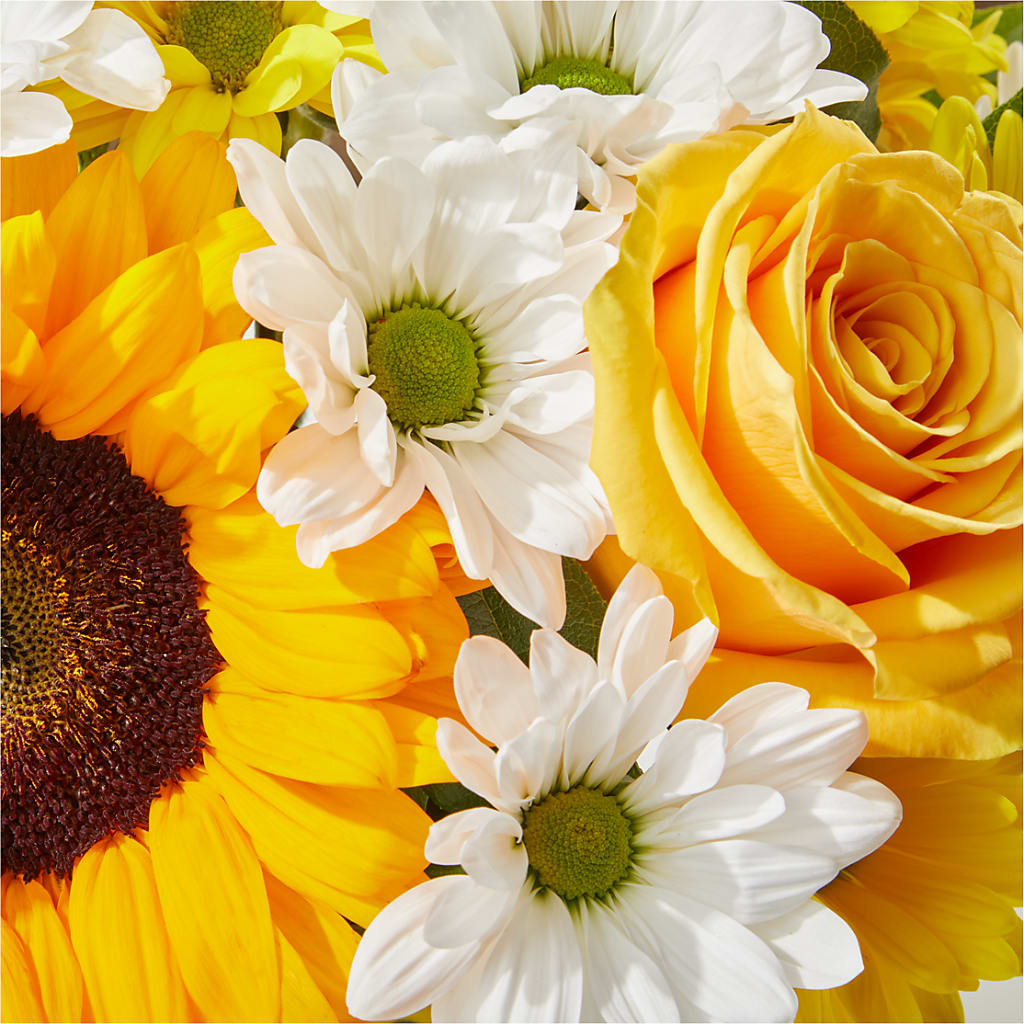 Be Happy Bouquet – THE LADYBUG FLORAL & GIFTS, Berlin WI