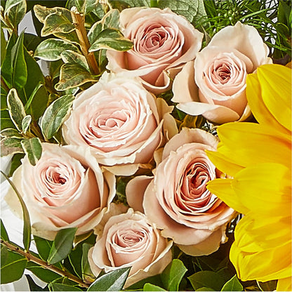 The Good Life Bouquet – THE LADYBUG FLORAL & GIFTS, Berlin WI