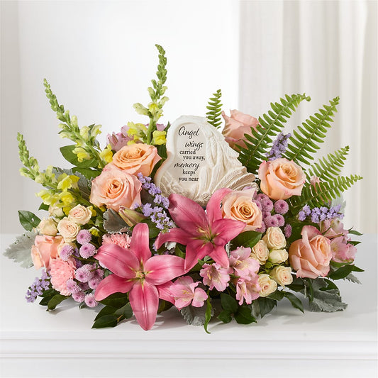 Gentle Light Arrangement – THE LADYBUG FLORAL & GIFTS, Berlin WI