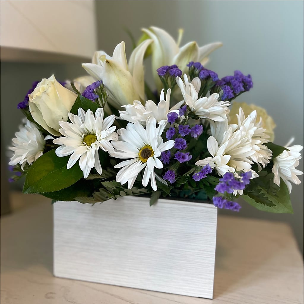 Beyond Blue Box Bouquet – THE LADYBUG FLORAL & GIFTS, Berlin WI