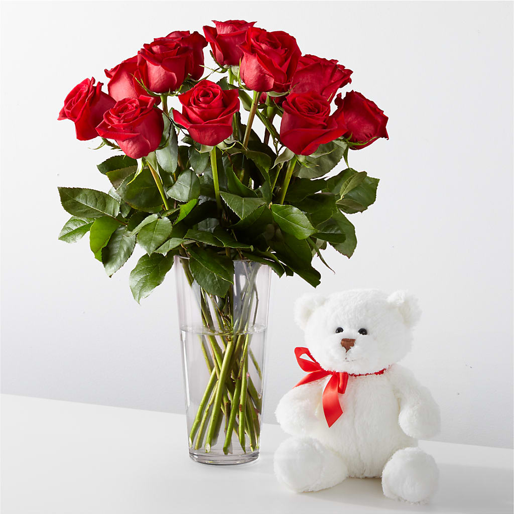 Romantic Long Stem Red Rose Bouquet Bundles – THE LADYBUG FLORAL & GIFTS, Berlin WI