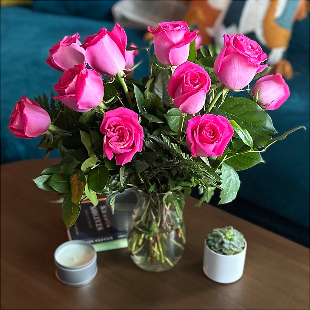 Long Stem Pink Rose Bouquet – THE LADYBUG FLORAL & GIFTS, Berlin WI