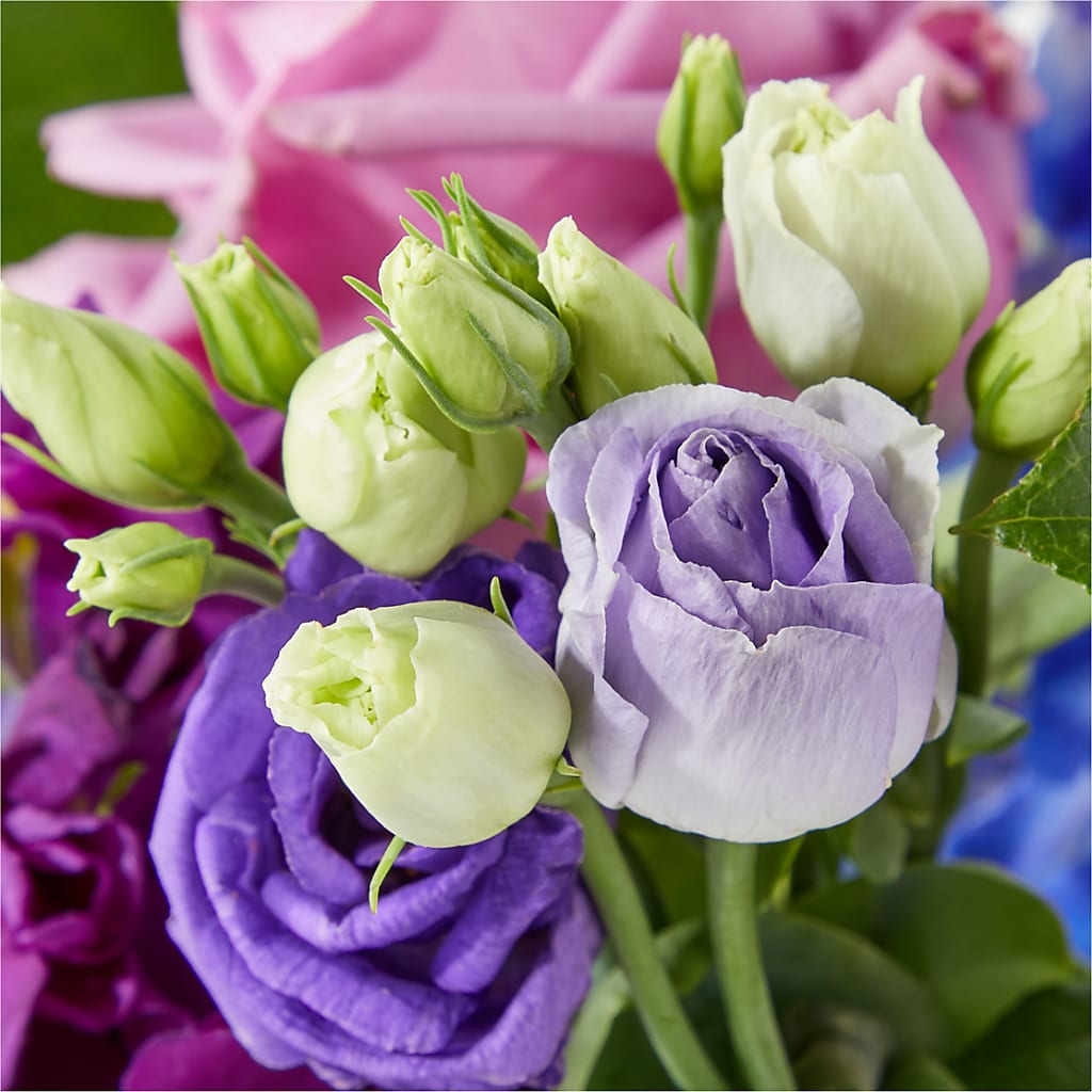 Twilight Glow Bouquet – THE LADYBUG FLORAL & GIFTS, Berlin WI