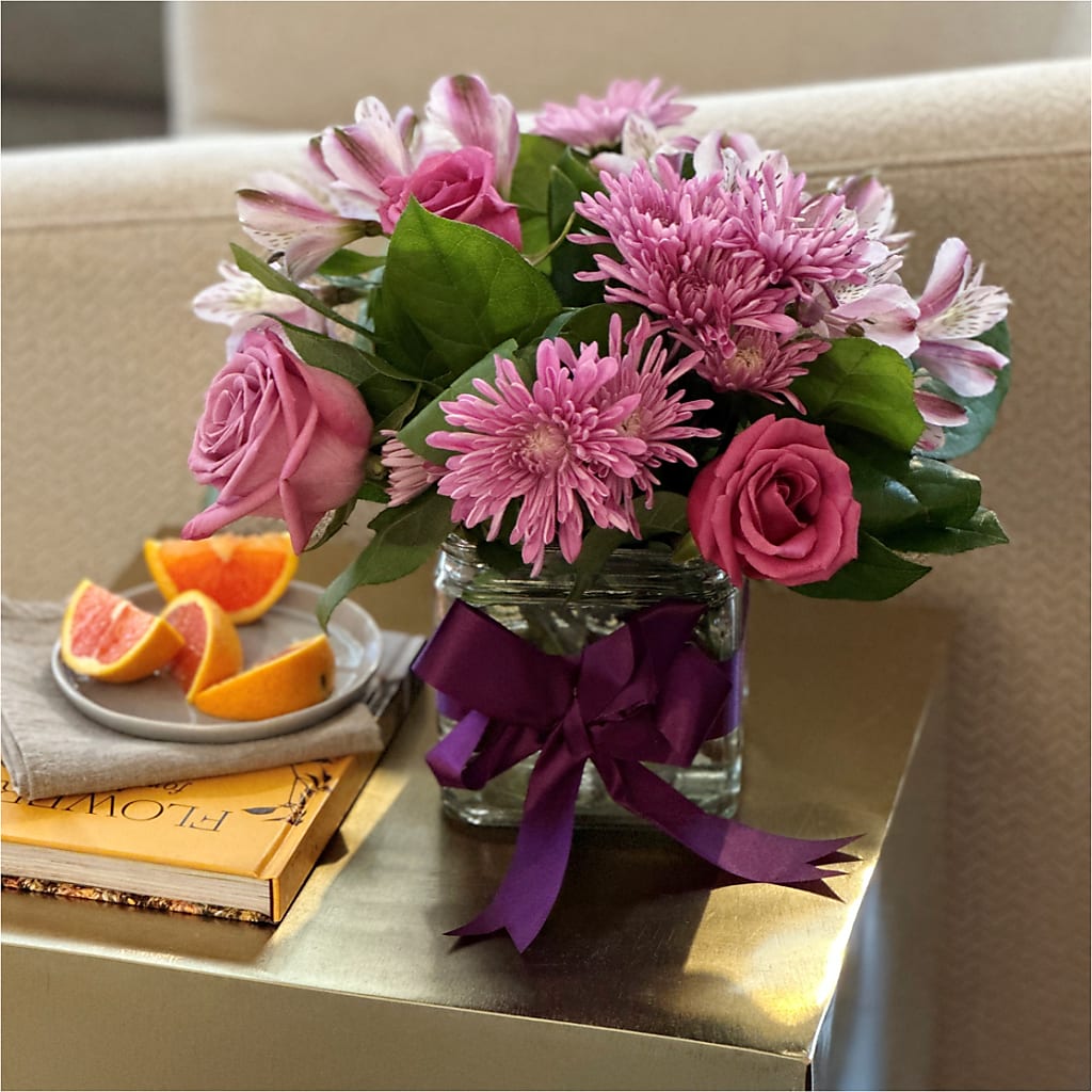 Sugarplum Bouquet – THE LADYBUG FLORAL & GIFTS, Berlin WI
