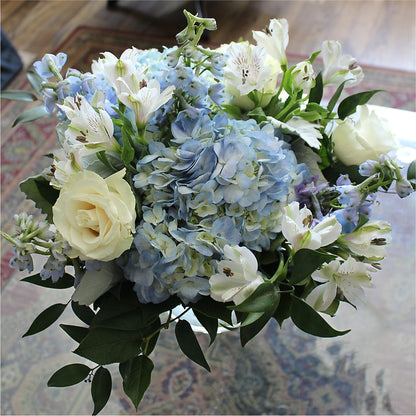 Clear Skies Bouquet – THE LADYBUG FLORAL & GIFTS, Berlin WI