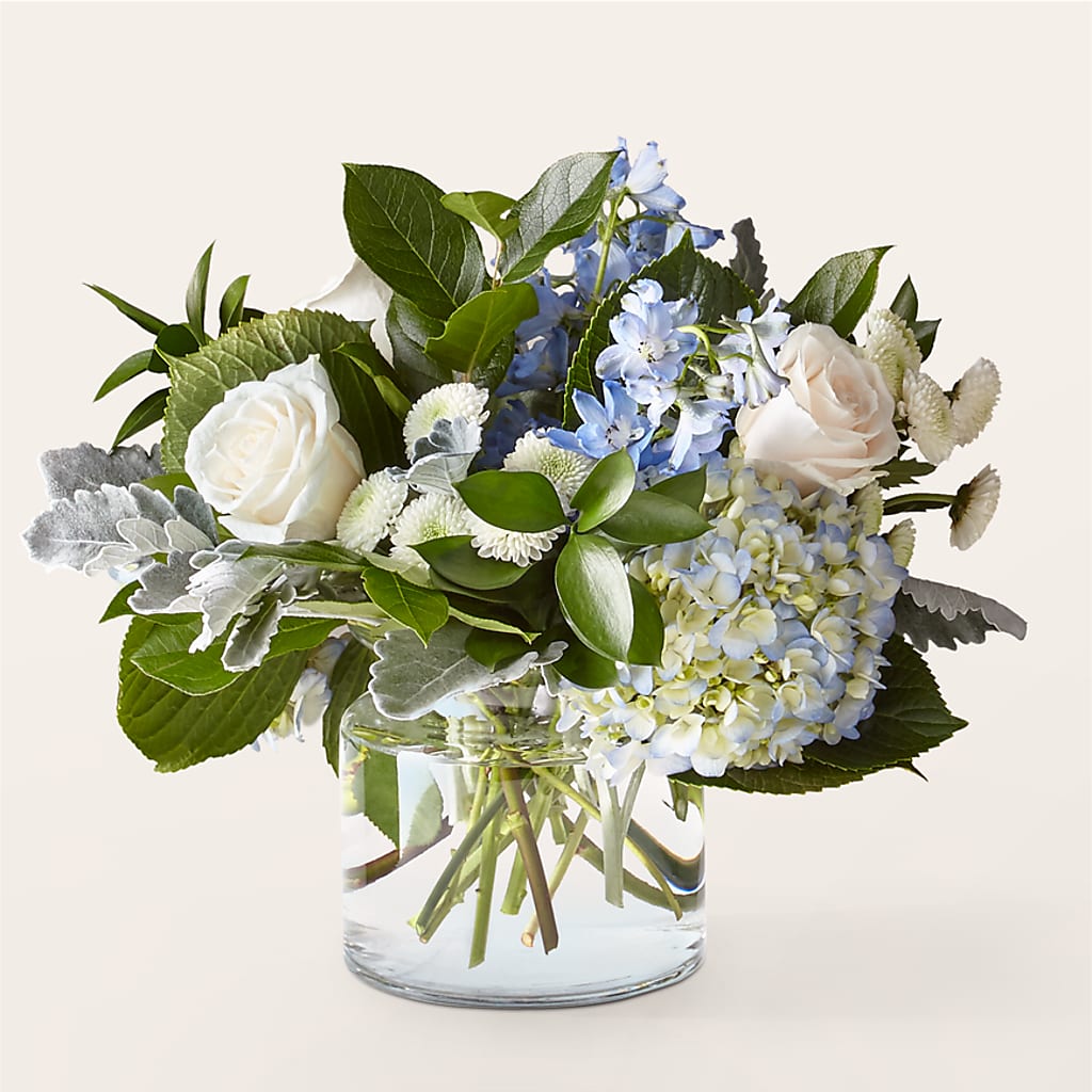 Clear Skies Bouquet – THE LADYBUG FLORAL & GIFTS, Berlin WI