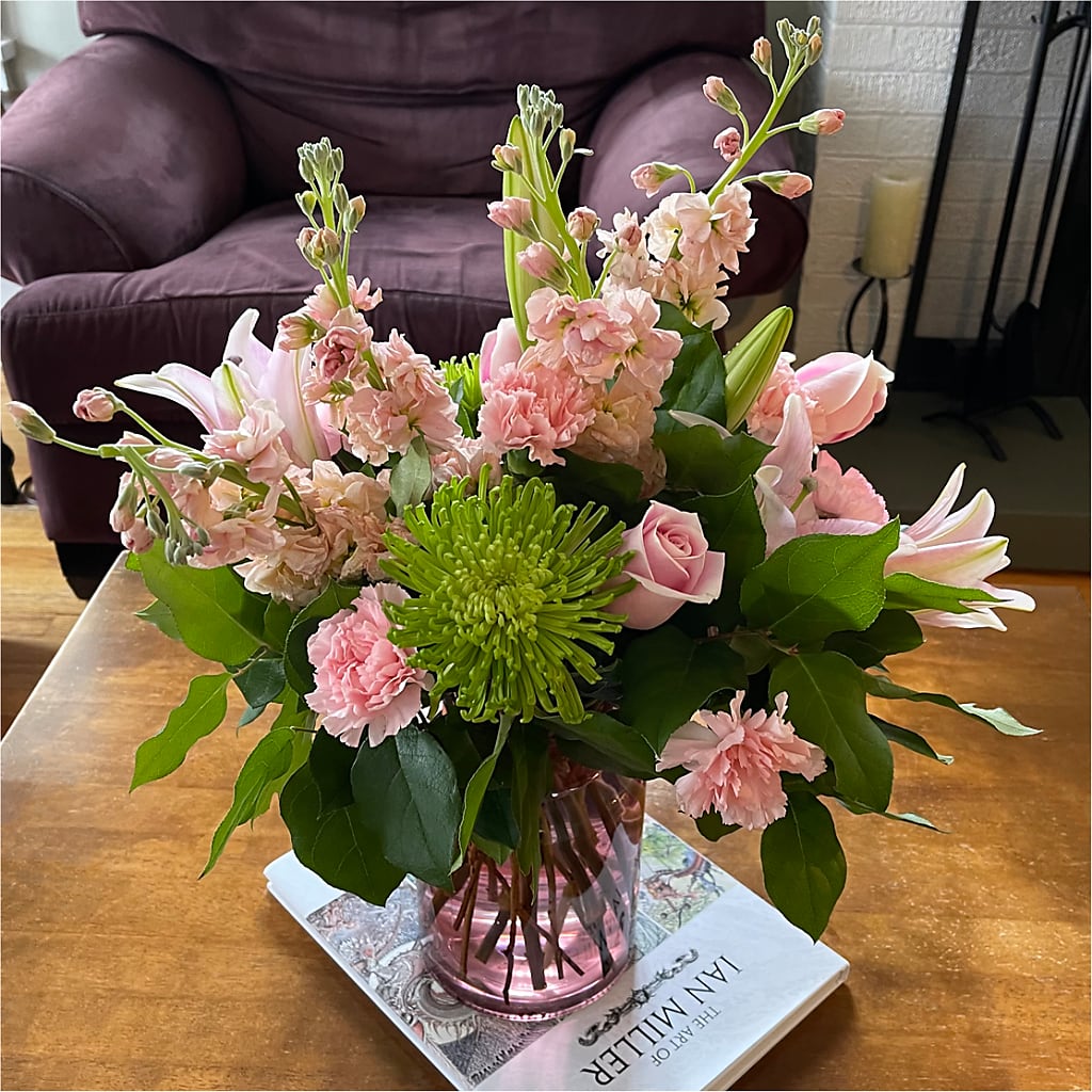 Pretty in Pink Bouquet – THE LADYBUG FLORAL & GIFTS, Berlin WI