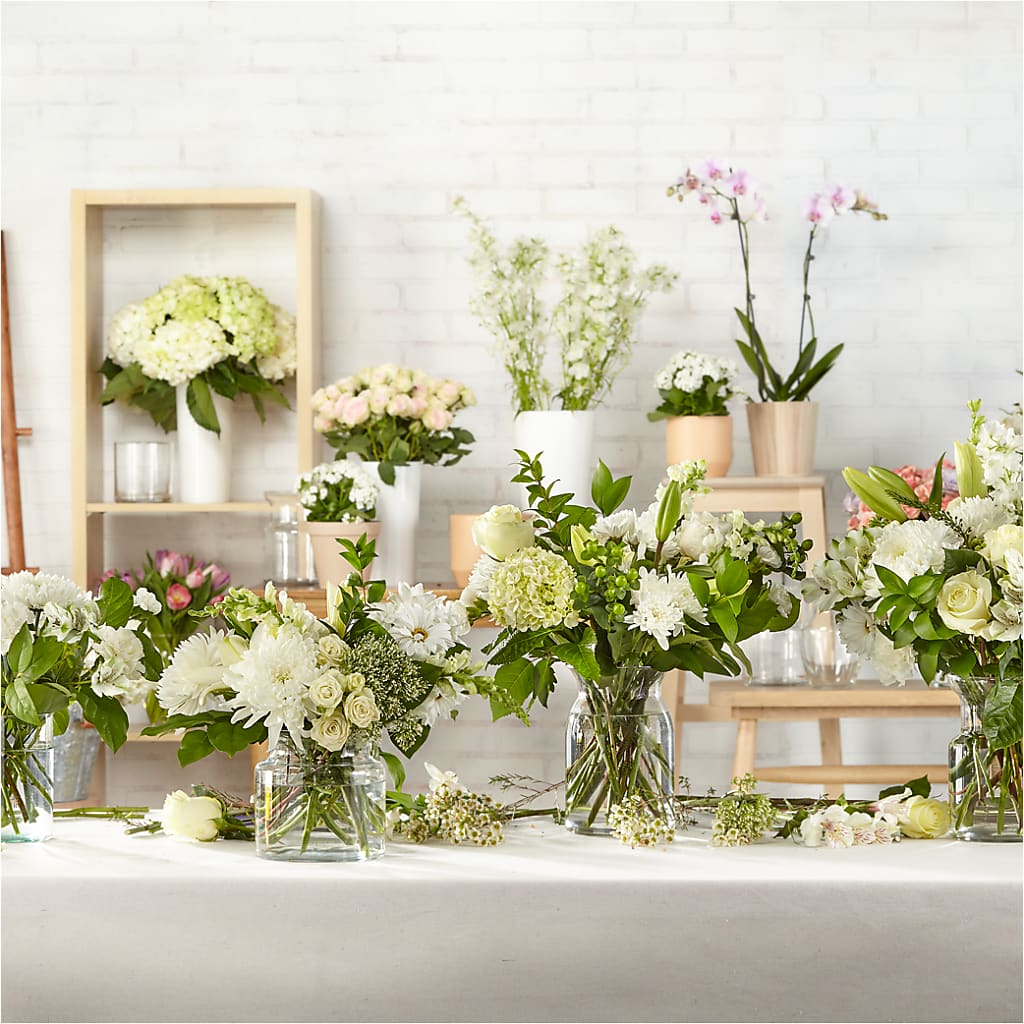 Classic Ivory – A Florist Original – THE LADYBUG FLORAL & GIFTS, Berlin WI