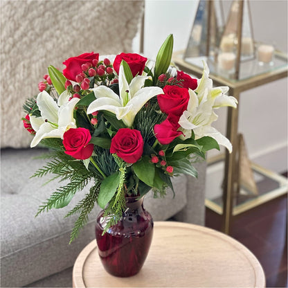 Evergreen Delight Bouquet – THE LADYBUG FLORAL & GIFTS, Berlin WI