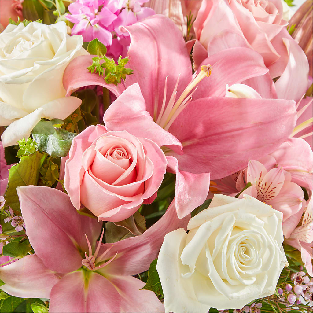 Ethereal Beauty Bouquet – THE LADYBUG FLORAL & GIFTS, Berlin WI