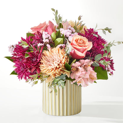 Berry Cobbler Bouquet with Ivory Vase – THE LADYBUG FLORAL & GIFTS, Berlin WI