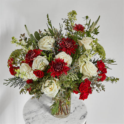 Favorite Traditions Bouquet – THE LADYBUG FLORAL & GIFTS, Berlin WI