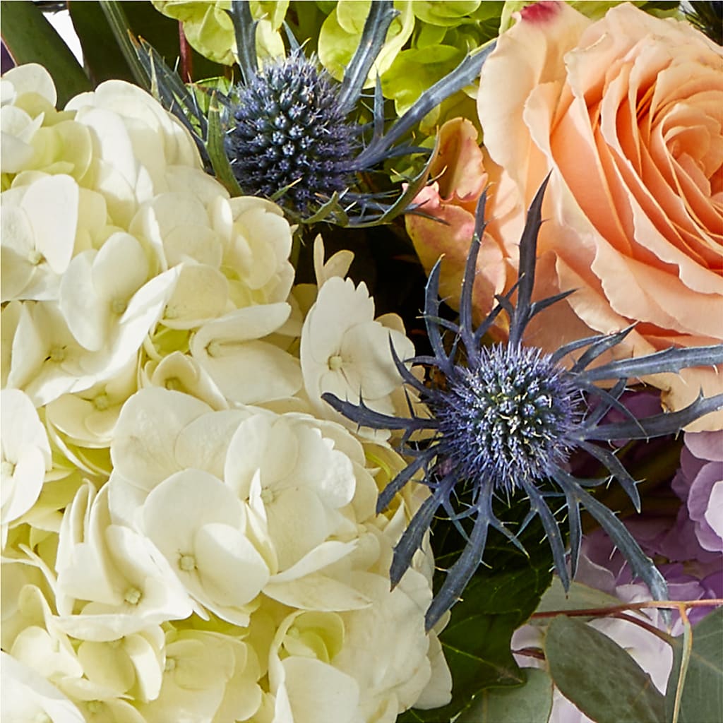Porch Swing Bouquet – THE LADYBUG FLORAL & GIFTS, Berlin WI