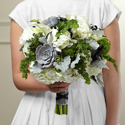 Sweet Innocence Bouquet – THE LADYBUG FLORAL & GIFTS, Berlin WI