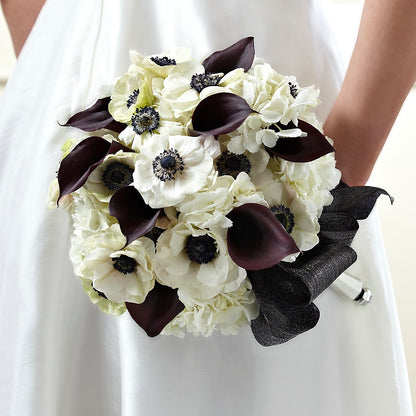 To Have and To Hold Bouquet – THE LADYBUG FLORAL & GIFTS, Berlin WI