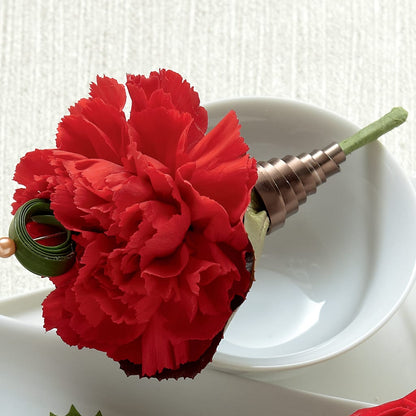Red Carnation Boutonniere – THE LADYBUG FLORAL & GIFTS, Berlin WI
